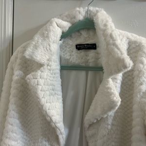 Knapp studio fur jacket